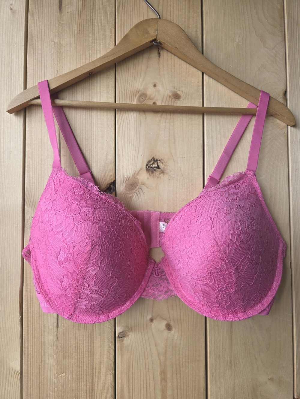 Juicy Couture Pink Lace Underwire Padded Push Up Bra 40D